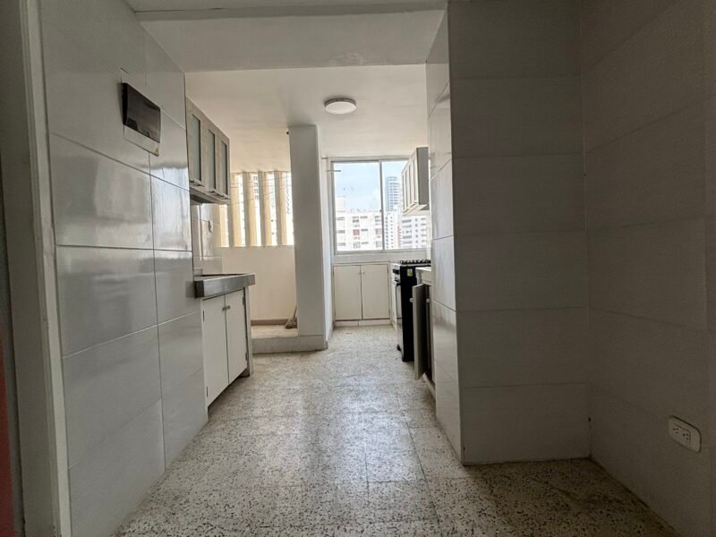 🏡 APARTAMENTO EN VENTA Y ARRIENDO EN Bocagrande – 110 m²