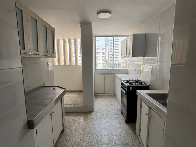 🏡 APARTAMENTO EN VENTA Y ARRIENDO EN Bocagrande – 110 m²