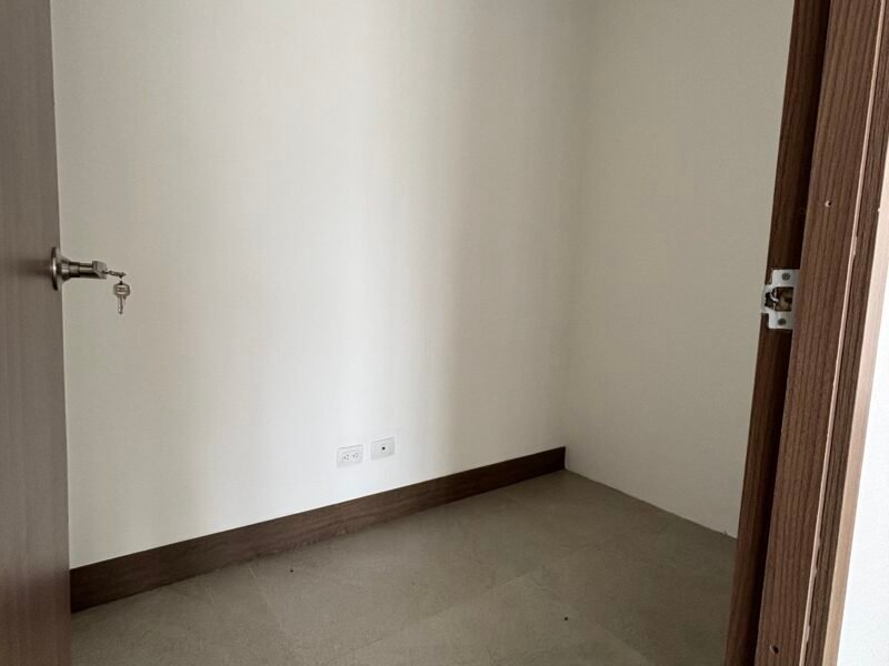 🏢 OFICINA EN VENTA / ARRIENDO – BOCAGRANDE