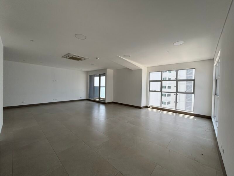 🏢 OFICINA EN VENTA / ARRIENDO – BOCAGRANDE